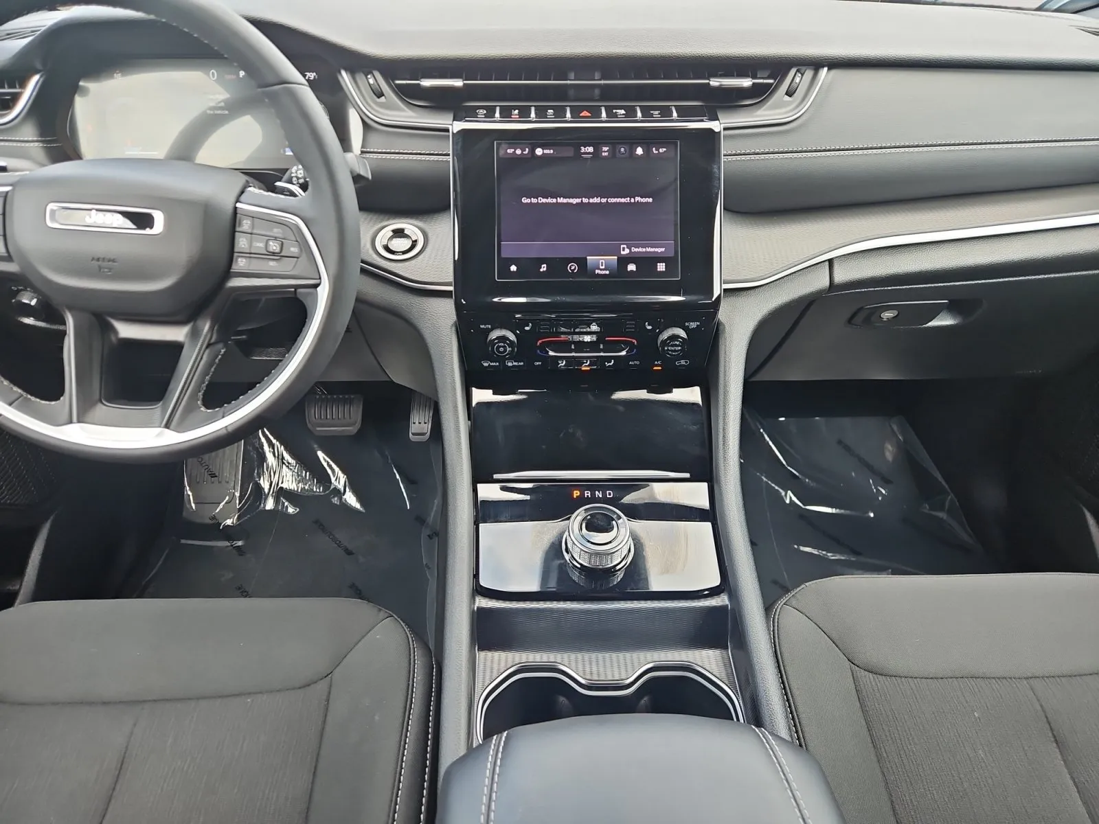 Jeep Grand Cherokee photo 11