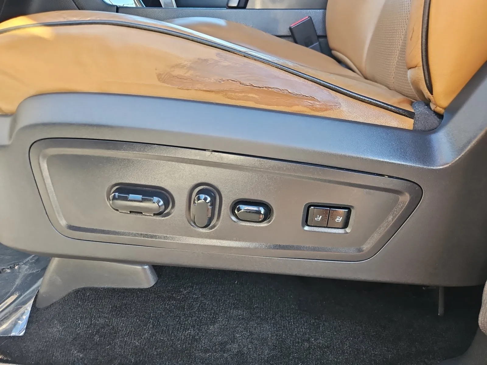 Lincoln Navigator photo 18