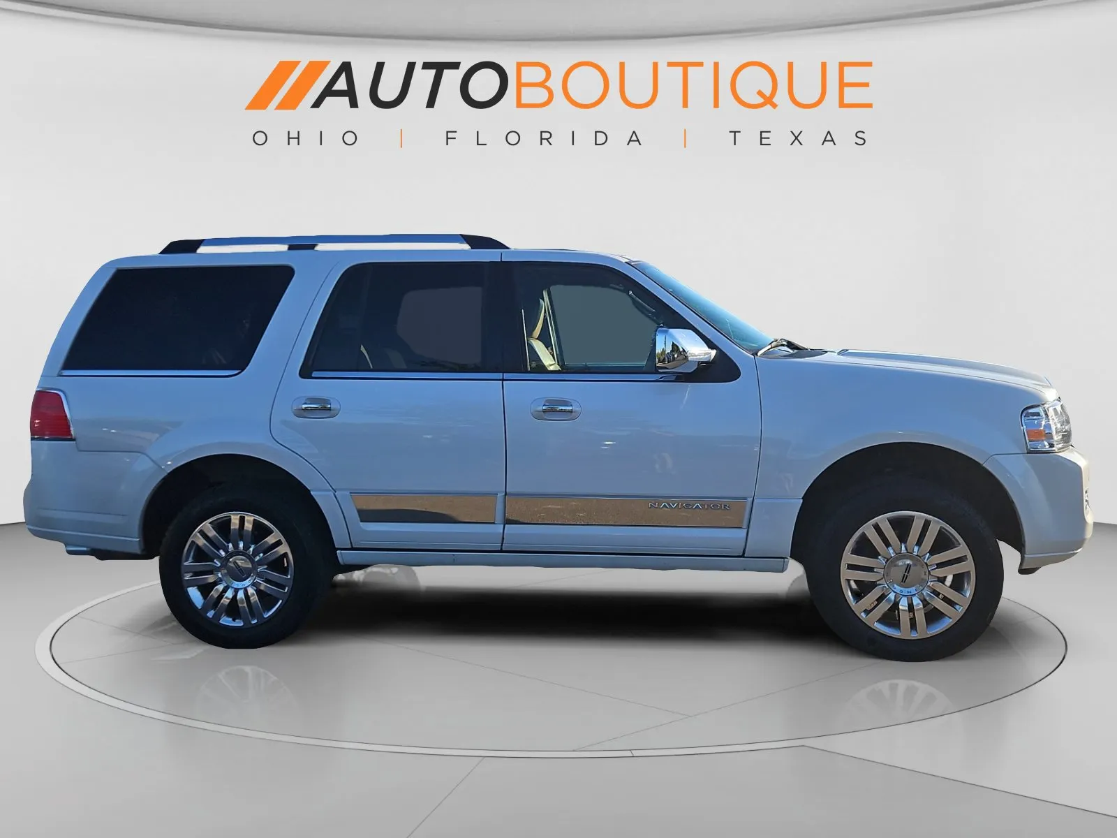 Lincoln Navigator photo 6