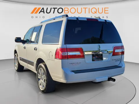 Another view of 2013 Lincoln Navigator for sale in Columbus, OH at Auto Boutique Ohio
