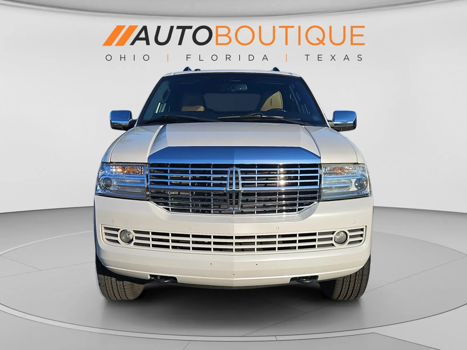 Lincoln Navigator photo 8