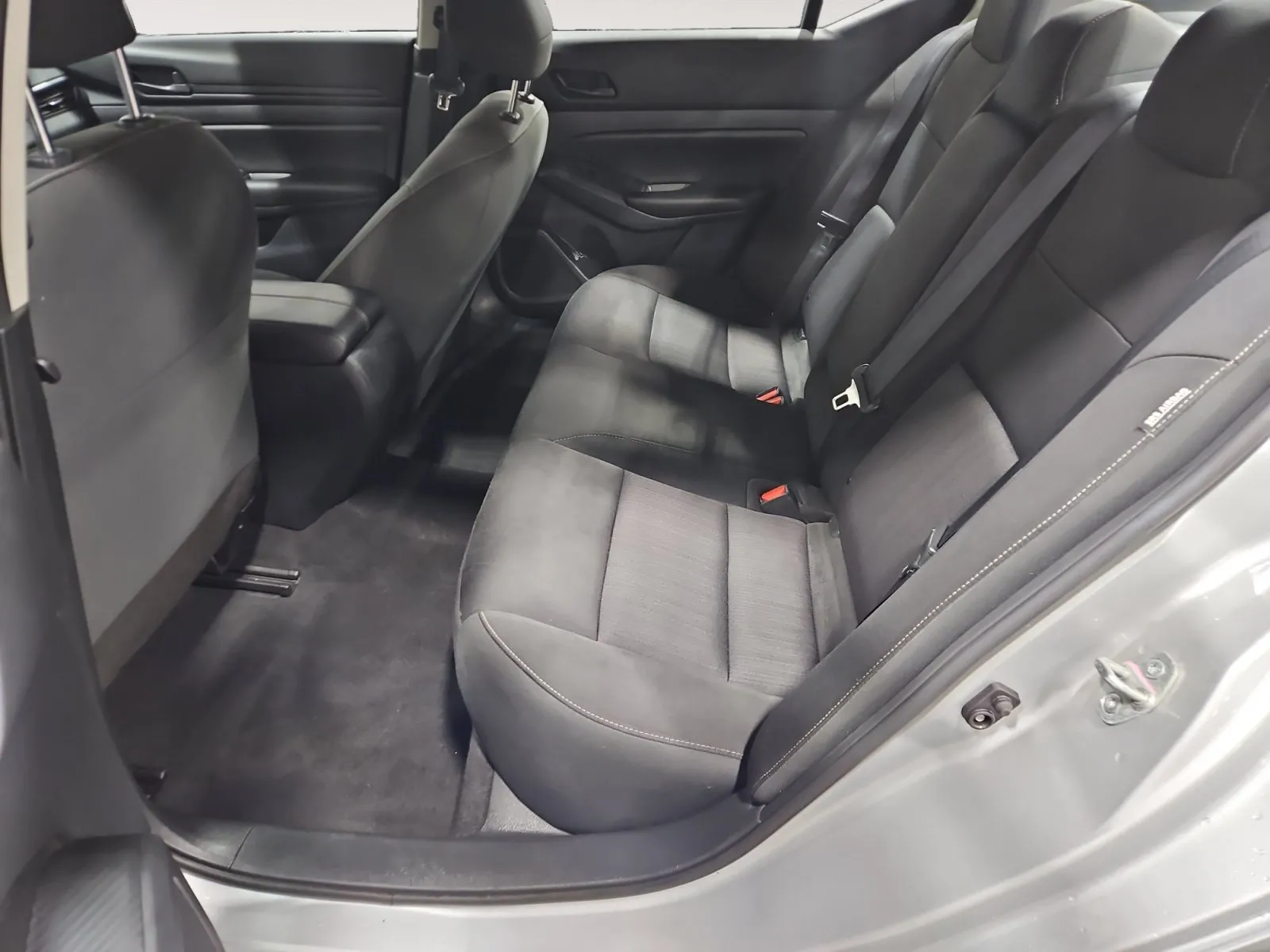 Nissan Altima photo 12