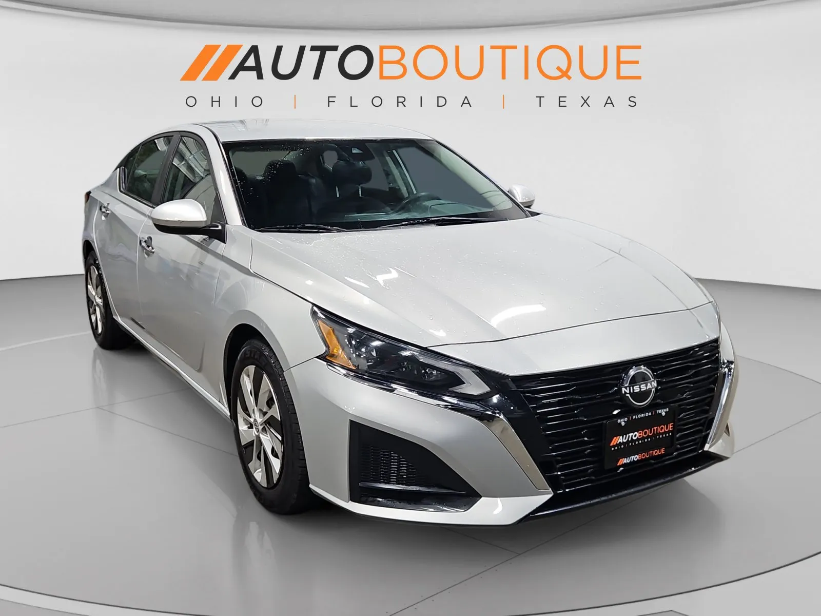 Nissan Altima photo 6