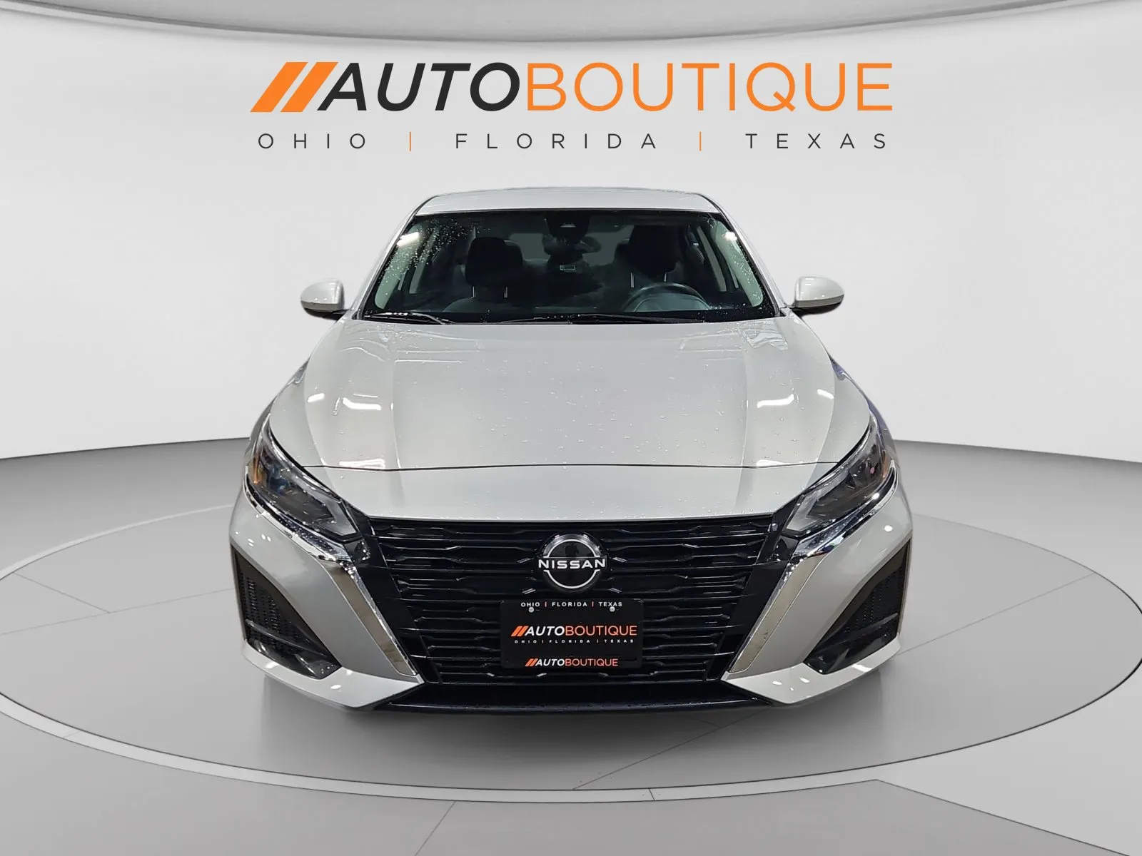 Nissan Altima photo 7