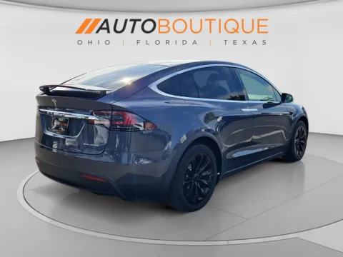 More photos of 2020 Tesla Model X Long Range at Auto Boutique Ohio, OH