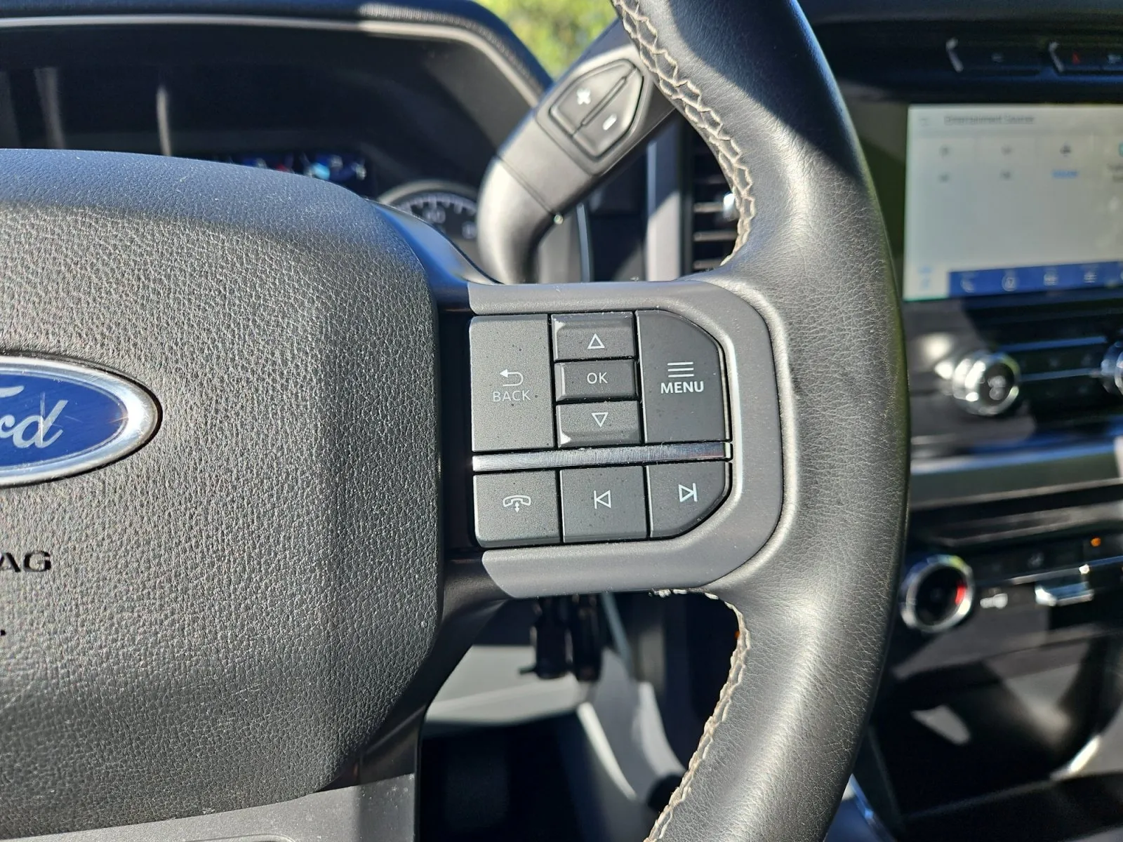 Ford F-150 photo 27
