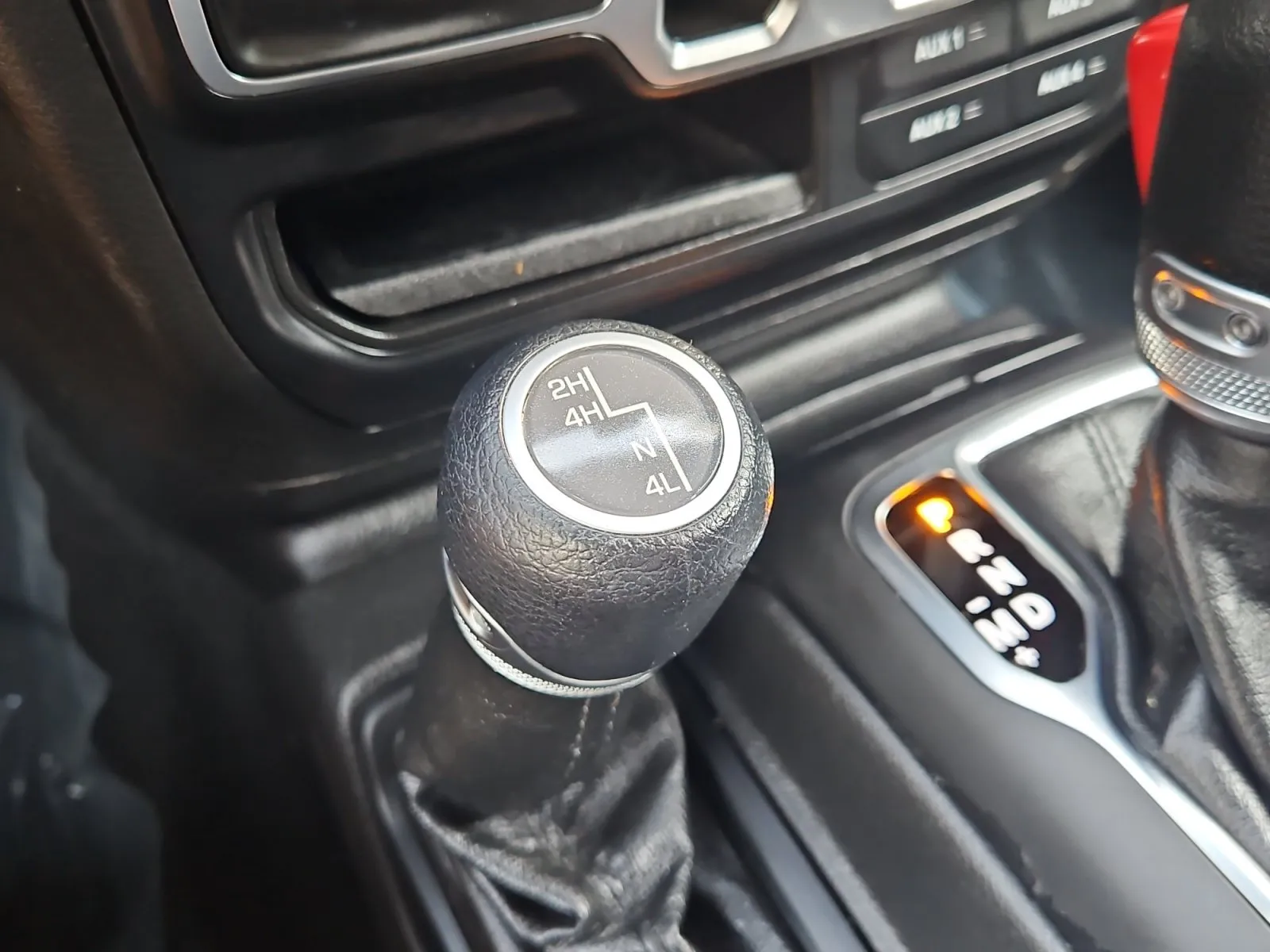 Jeep Wrangler photo 23