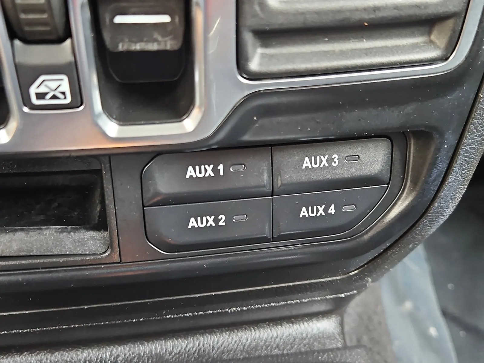 Jeep Wrangler photo 21