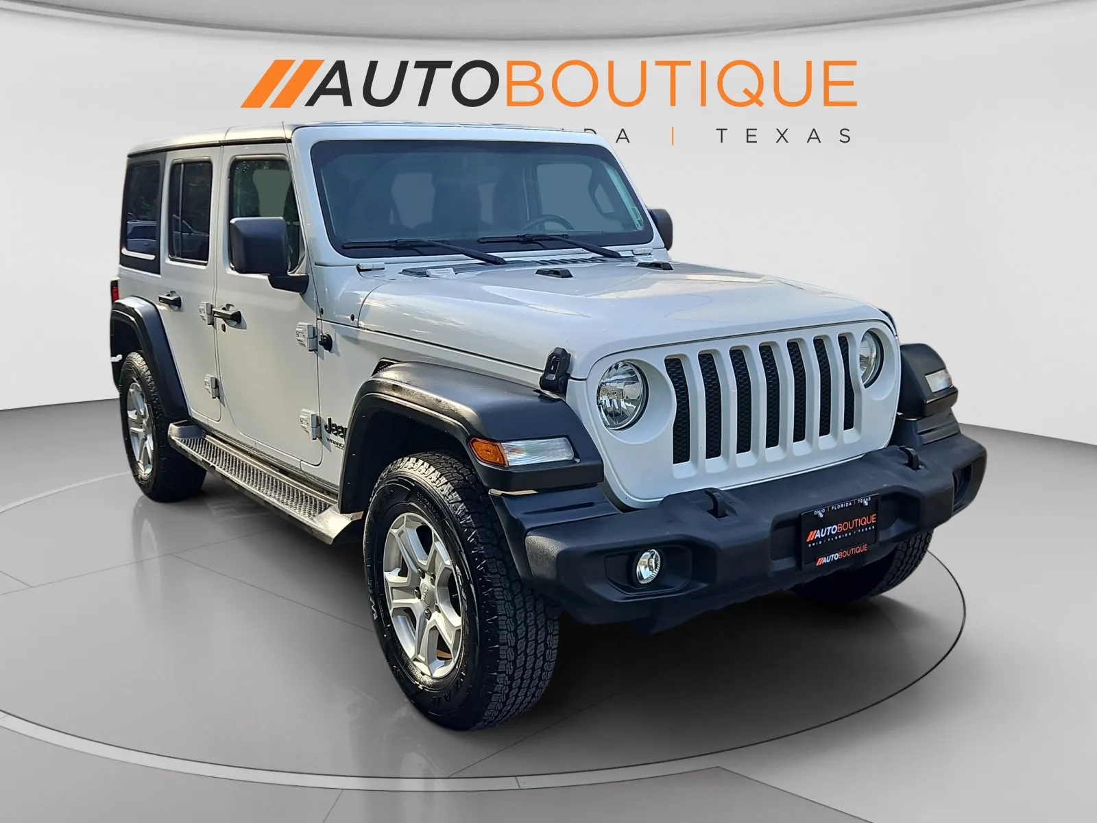 Jeep Wrangler photo 6