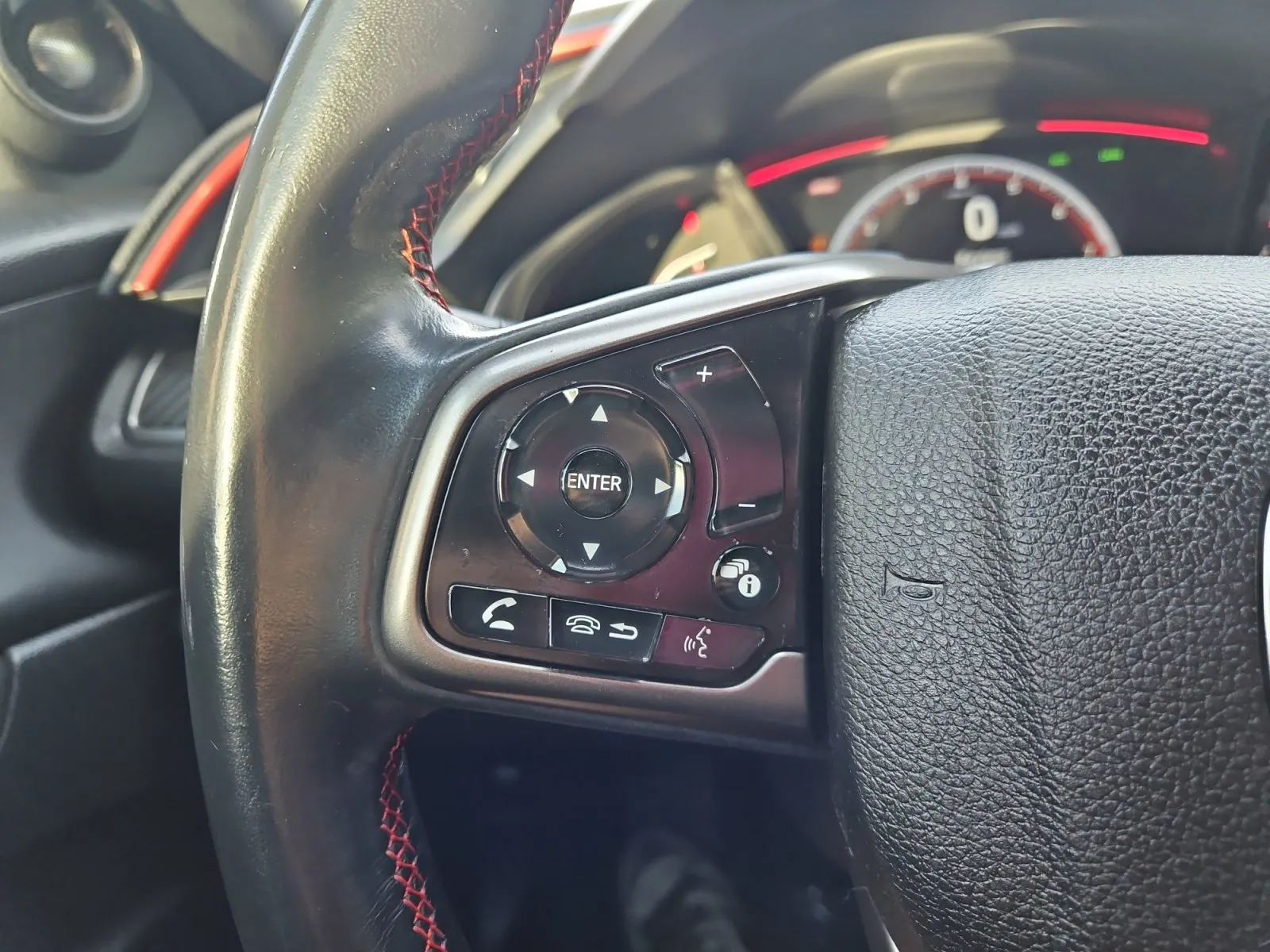 Honda Civic Si photo 25