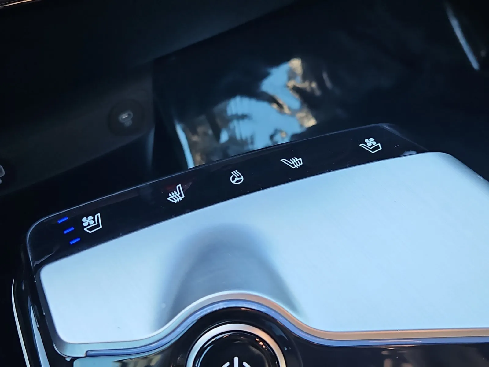 Kia EV6 photo 22