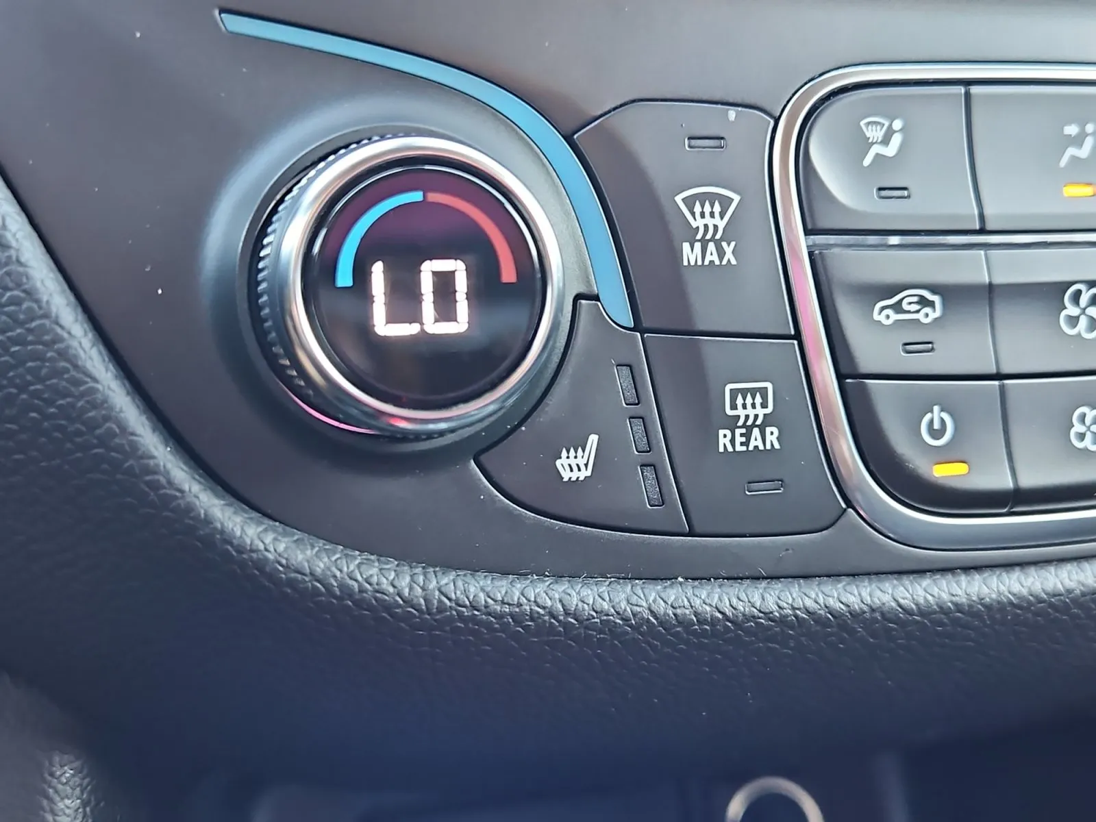 Chevrolet Equinox photo 20
