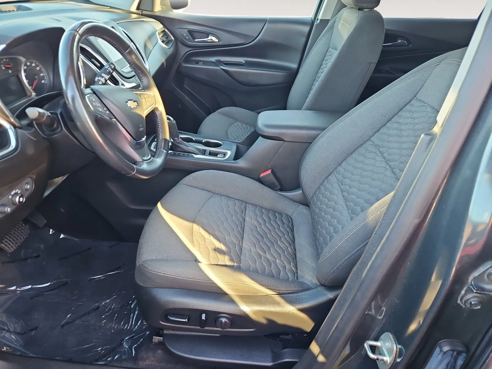 Chevrolet Equinox photo 9