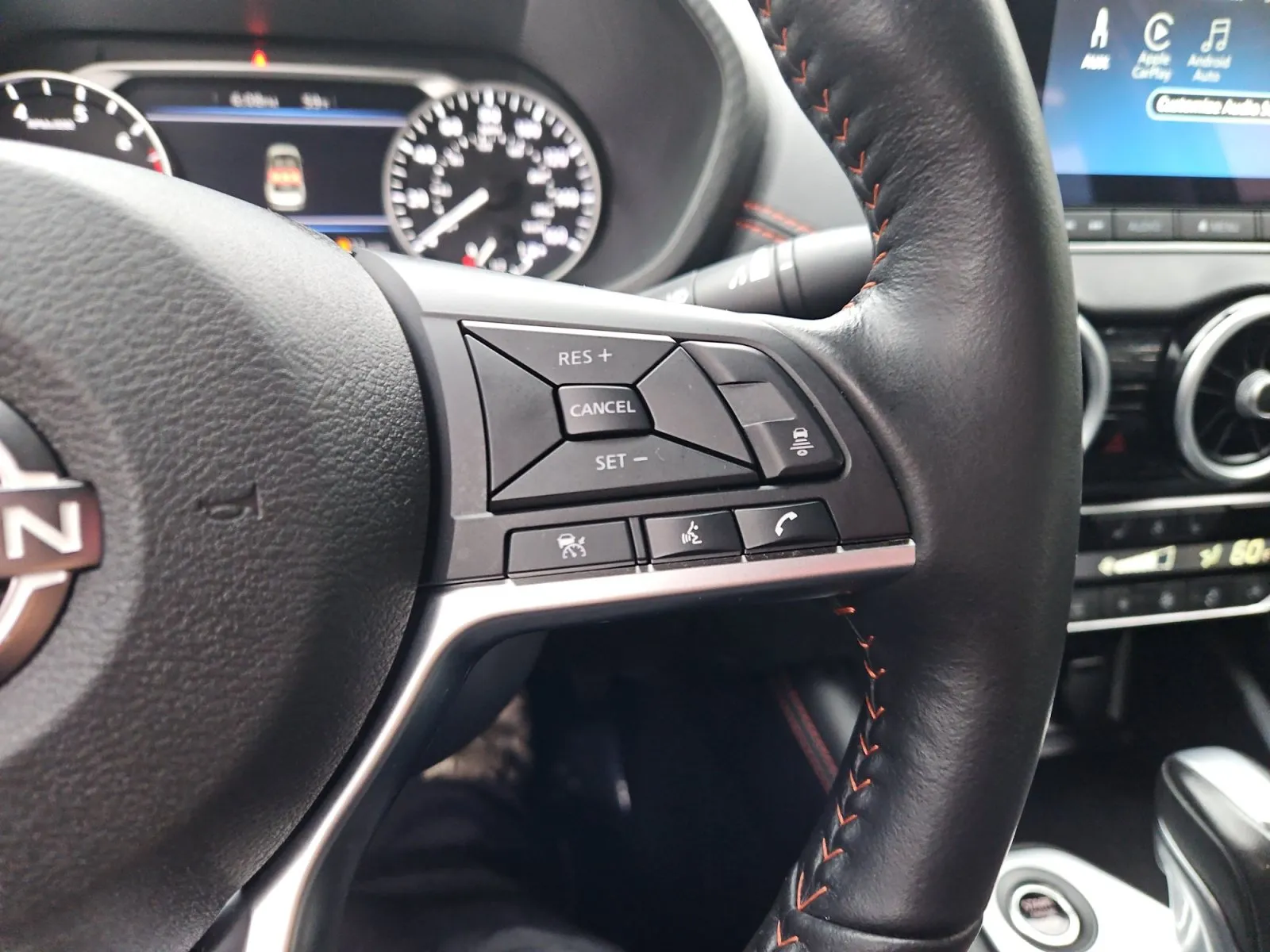 Nissan Sentra photo 24