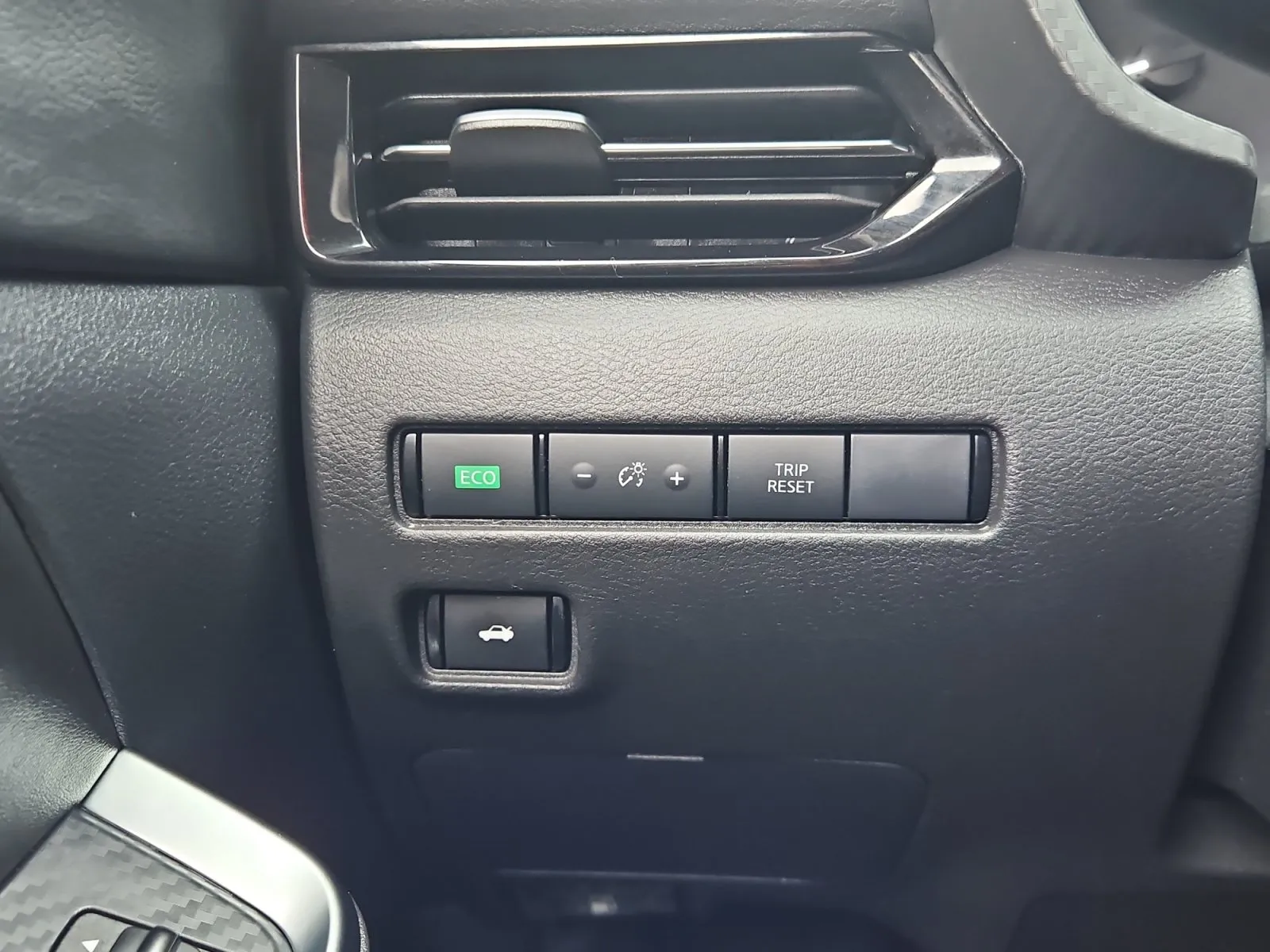 Nissan Sentra photo 27