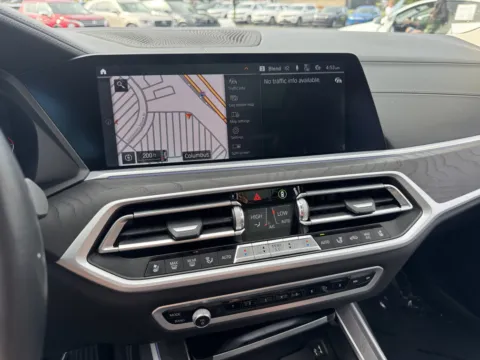 More photos of 2022 BMW X7 xDrive40i at Auto Boutique Ohio, OH