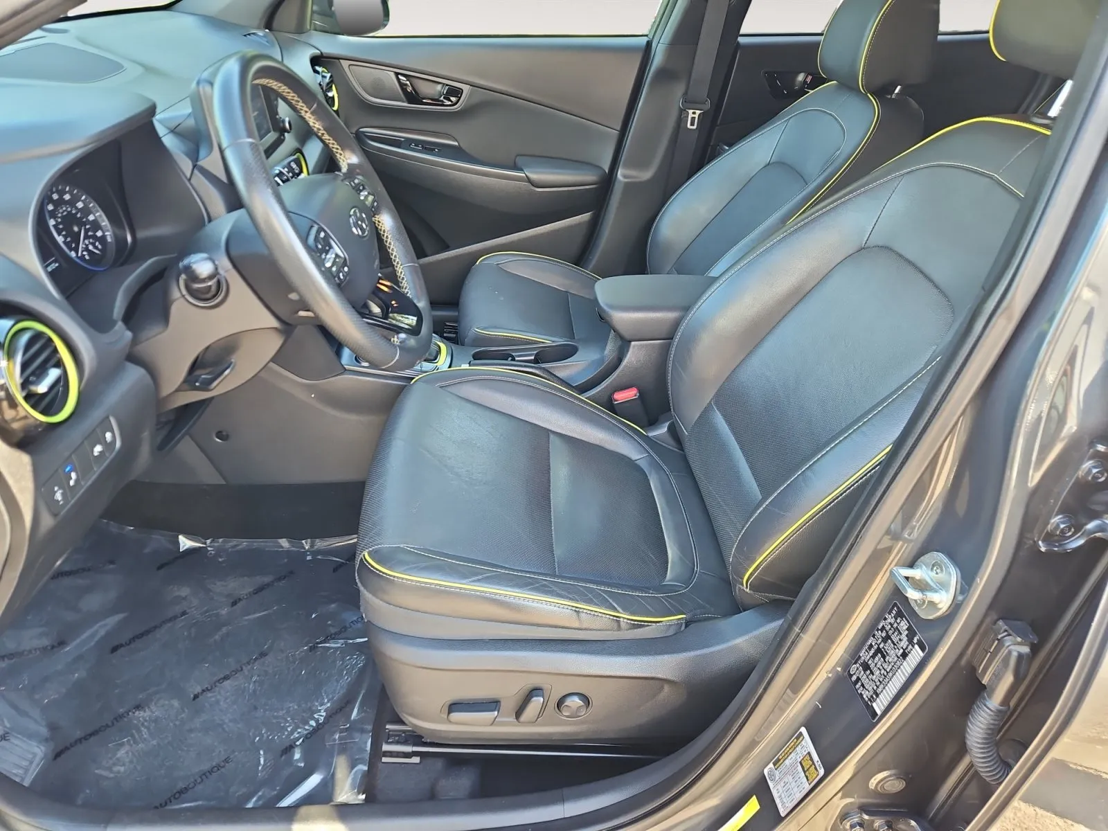Hyundai Kona photo 10