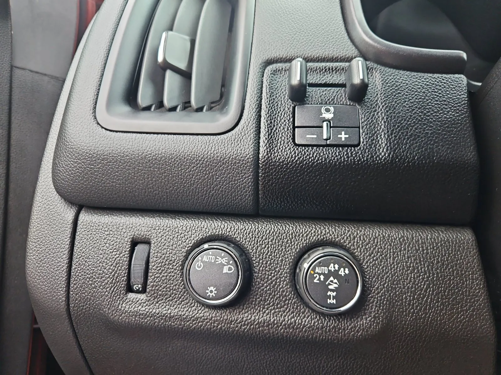Chevrolet Colorado photo 19