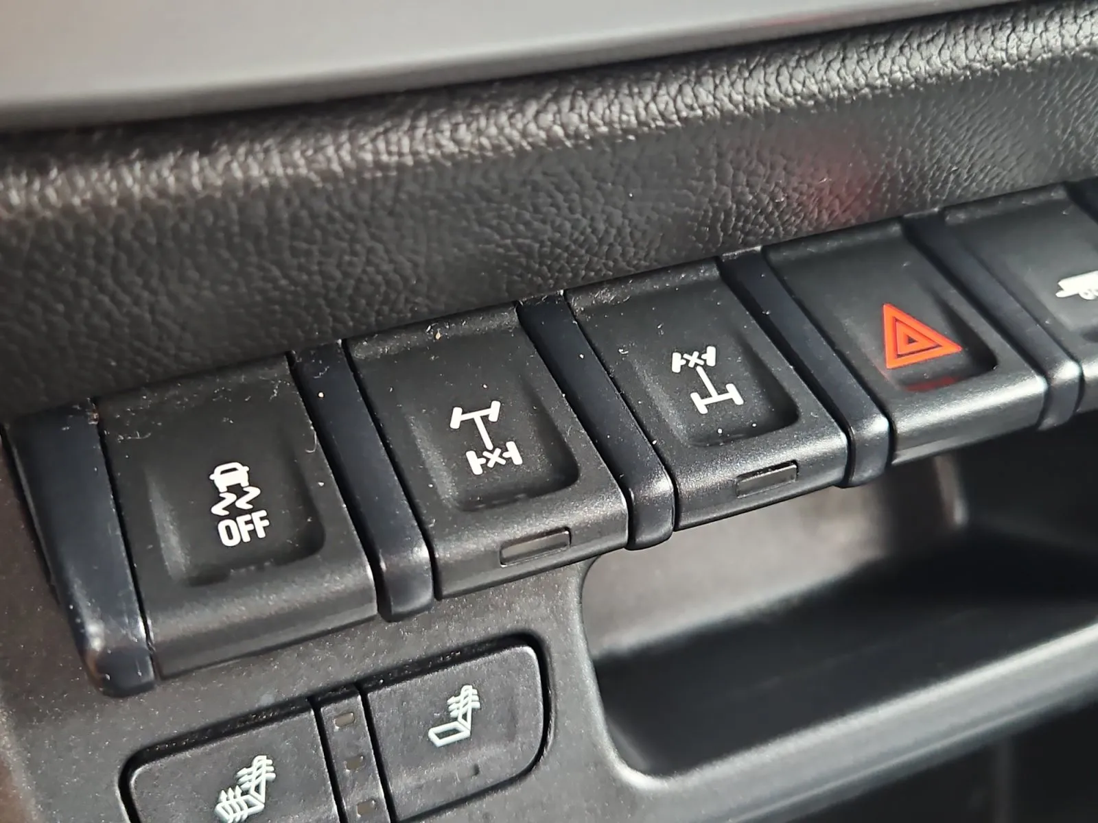 Chevrolet Colorado photo 24
