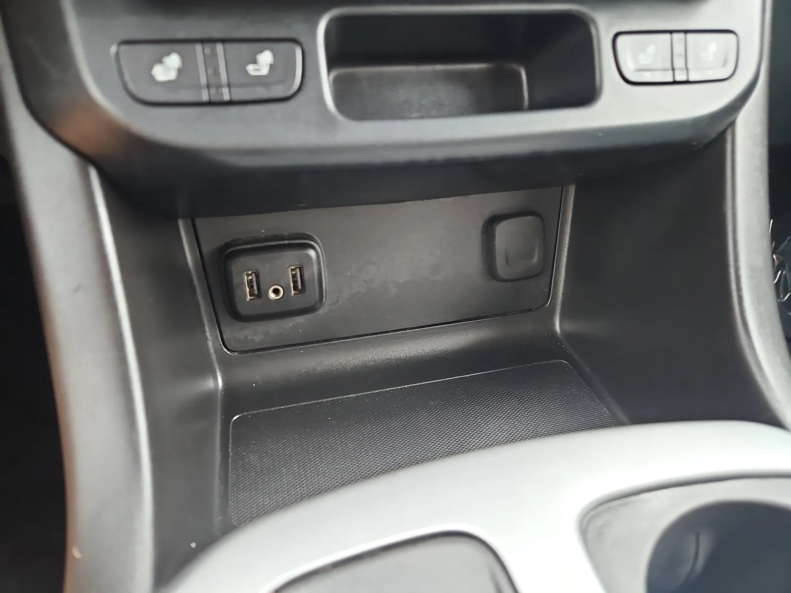 Chevrolet Colorado photo 26