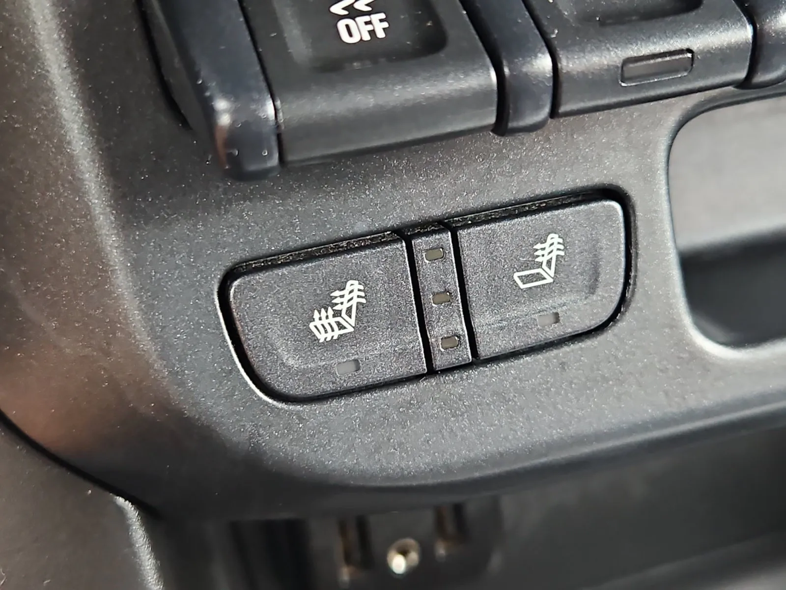 Chevrolet Colorado photo 23