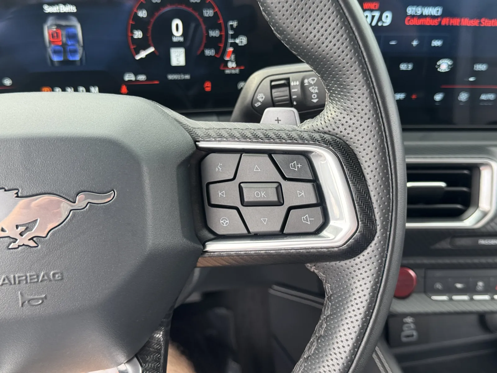 Ford Mustang photo 20