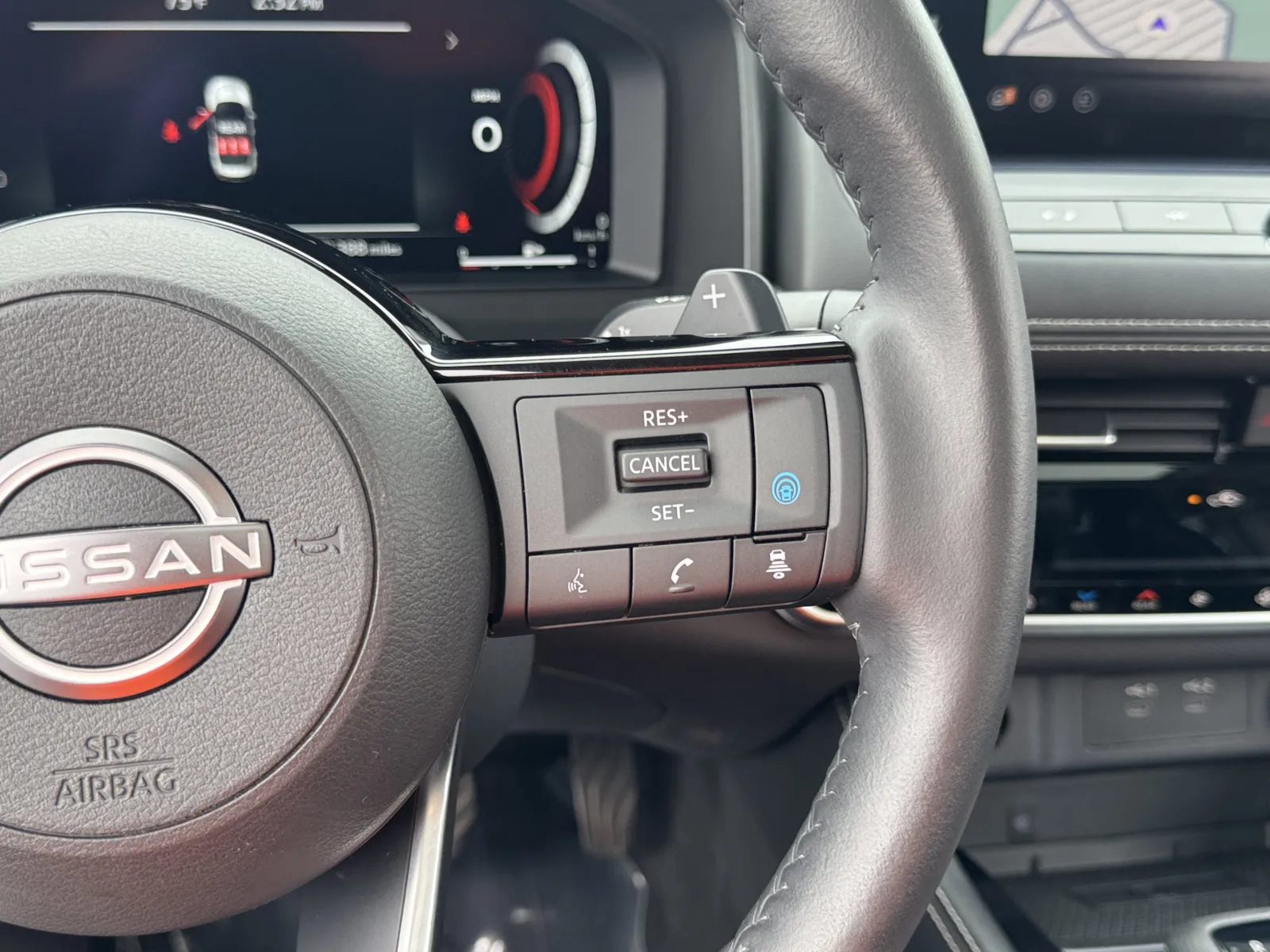 Nissan Rogue photo 23