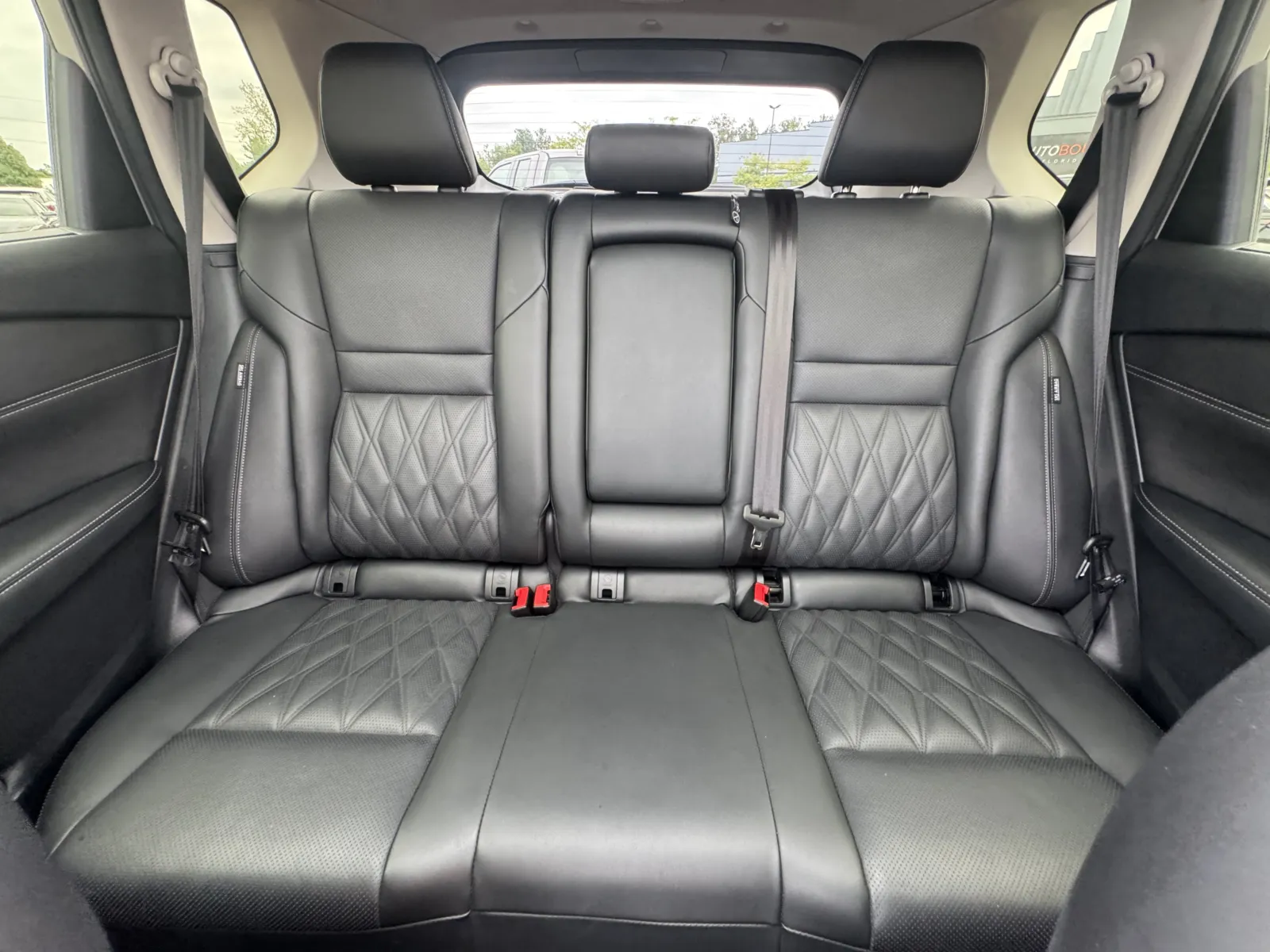 Nissan Rogue photo 32