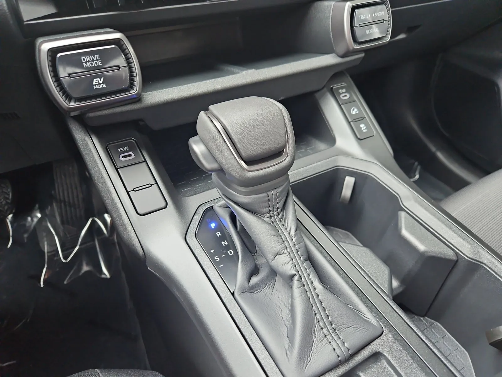 Toyota RAV4 photo 23