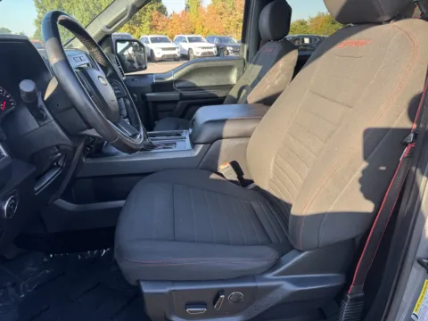 More photos of 2018 Ford F-150 XLT at Auto Boutique Ohio, OH