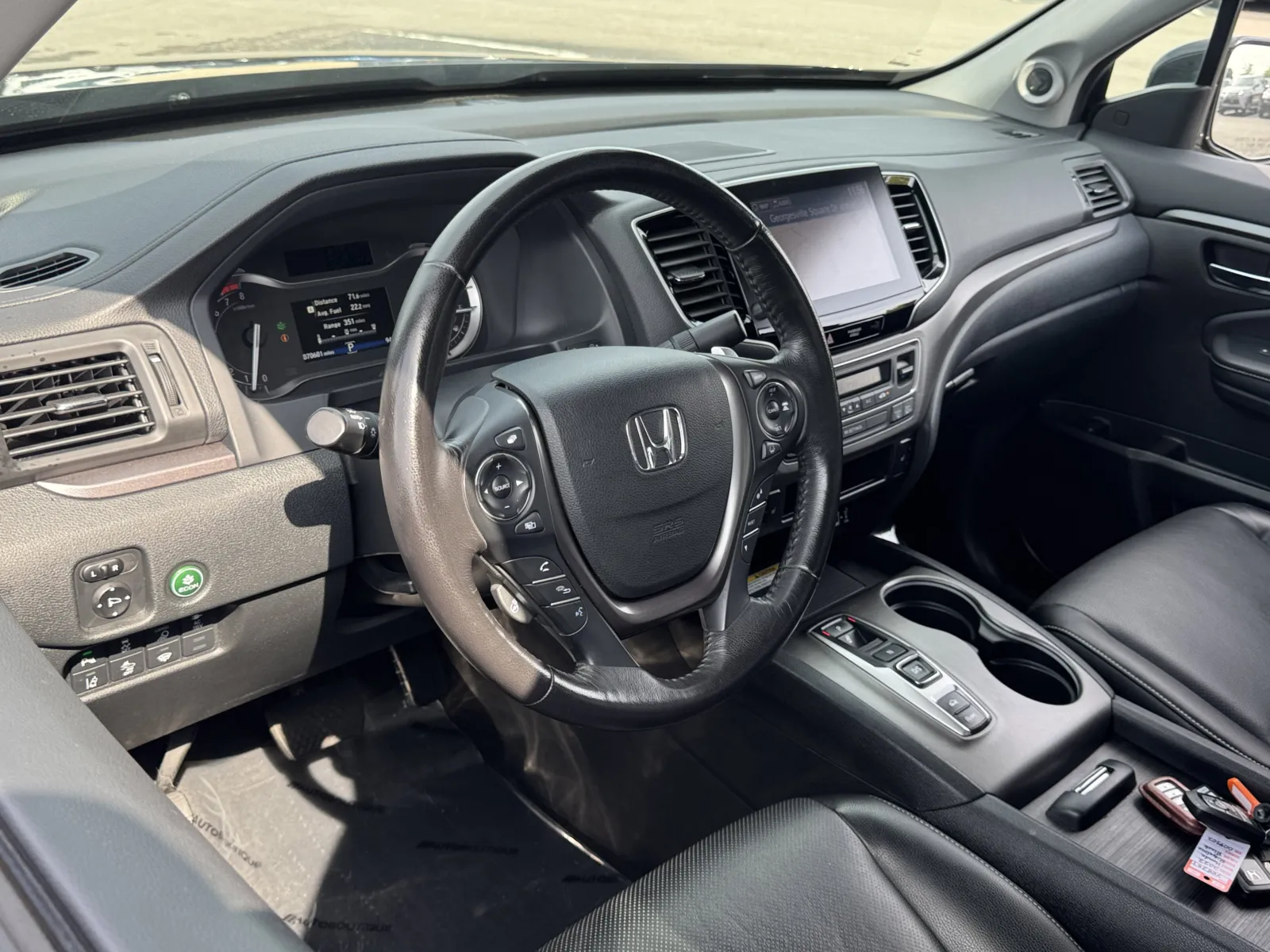 Honda Ridgeline photo 7