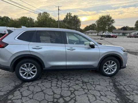 More photos of 2023 Honda CR-V EX-L at Auto Boutique Ohio, OH