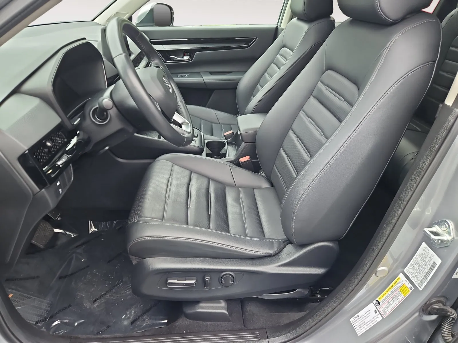 Honda CR-V photo 9