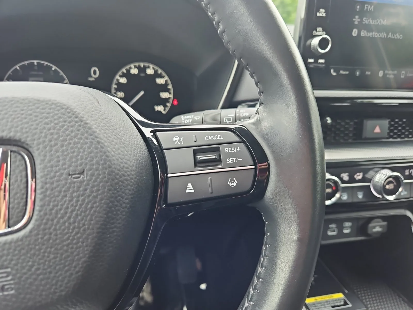 Honda CR-V photo 25