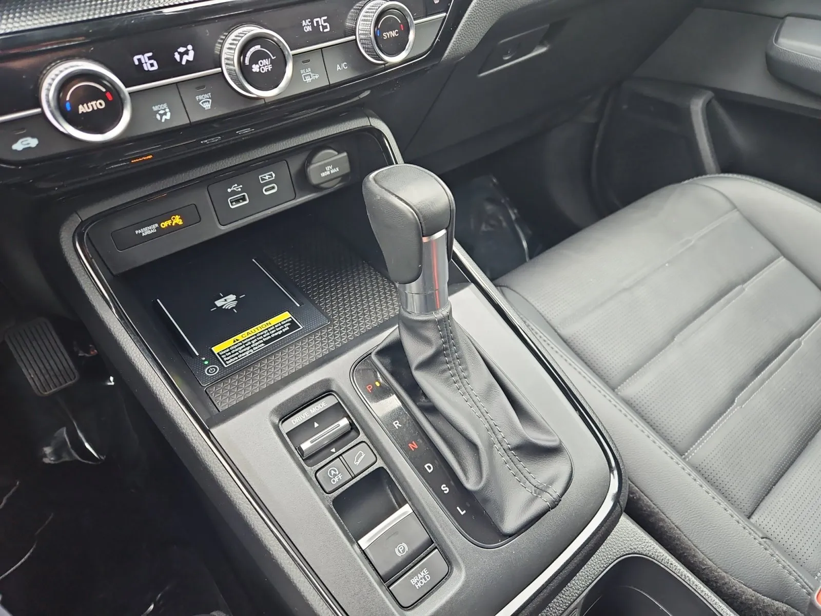Honda CR-V photo 24