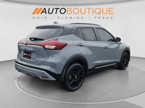 More photos of 2023 Nissan Kicks SR at Auto Boutique Ohio, OH