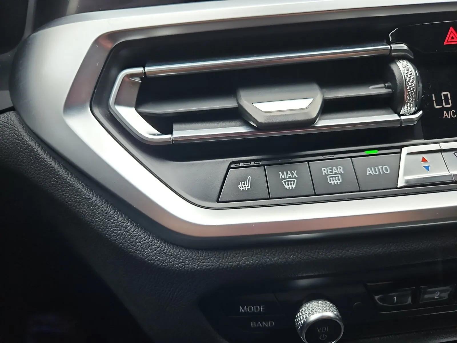 BMW 3 Series photo 23