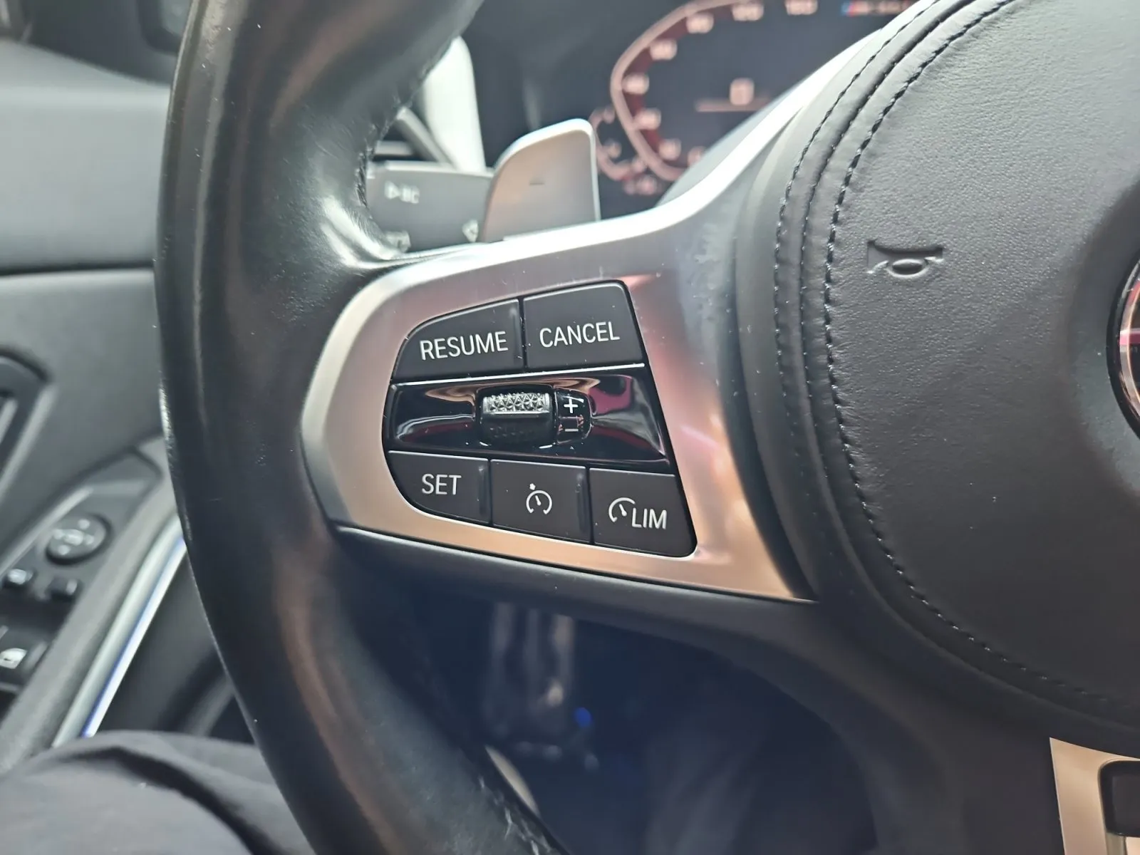 BMW 3 Series photo 31