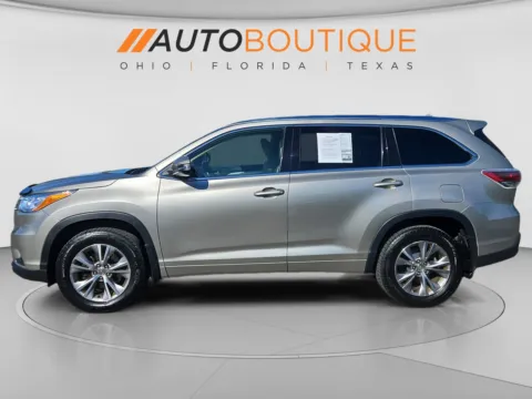Photos of 2015 Toyota Highlander XLE for sale in Columbus, OH at Auto Boutique Ohio