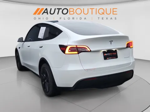 Another view of 2020 Tesla Model Y Long Range for sale in Columbus, OH at Auto Boutique Ohio