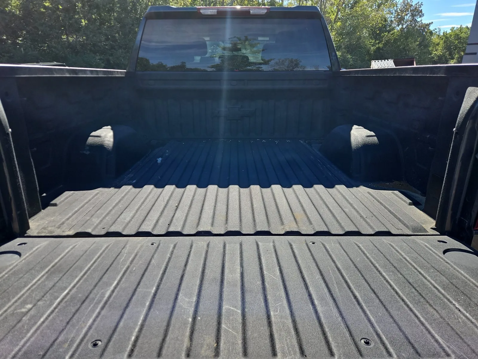 Chevrolet Silverado photo 17