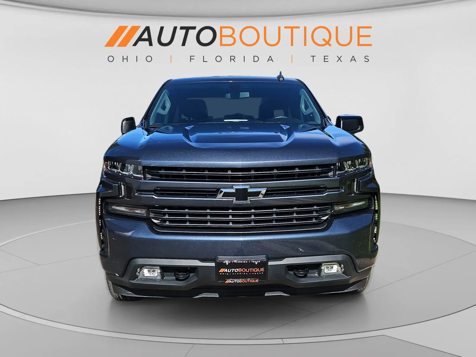 Chevrolet Silverado photo 9
