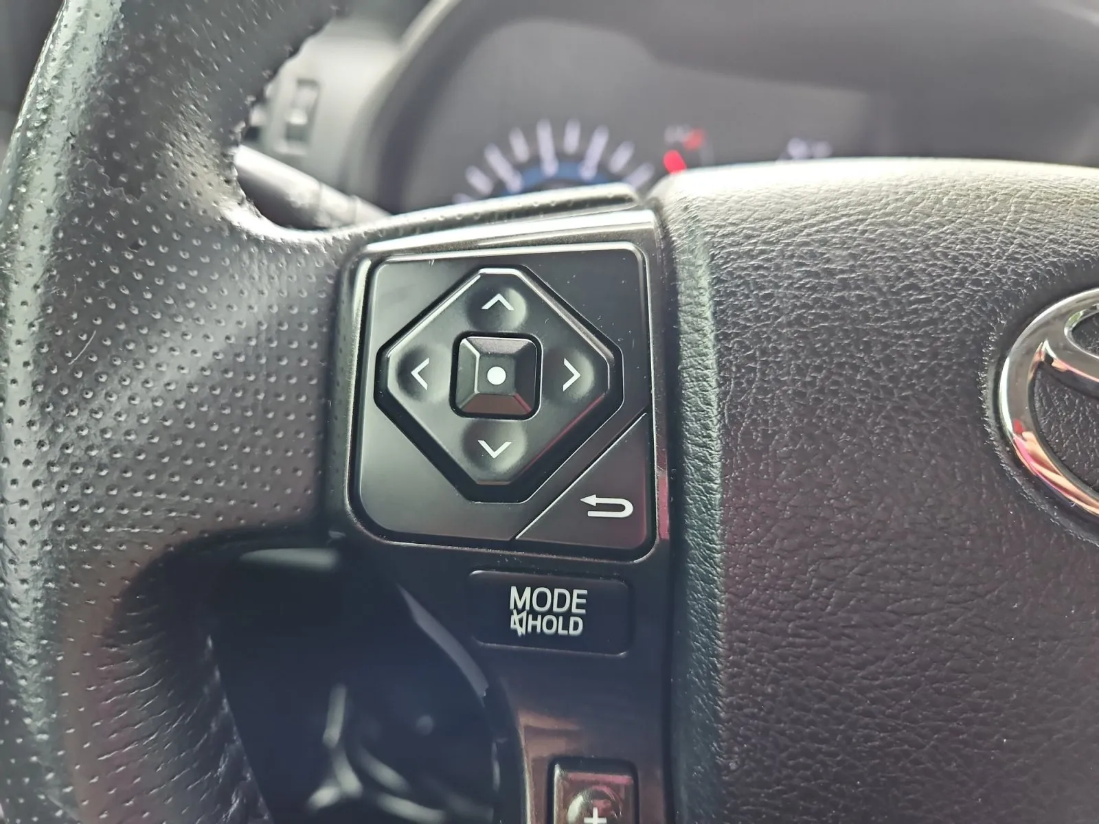 Toyota 4Runner photo 27