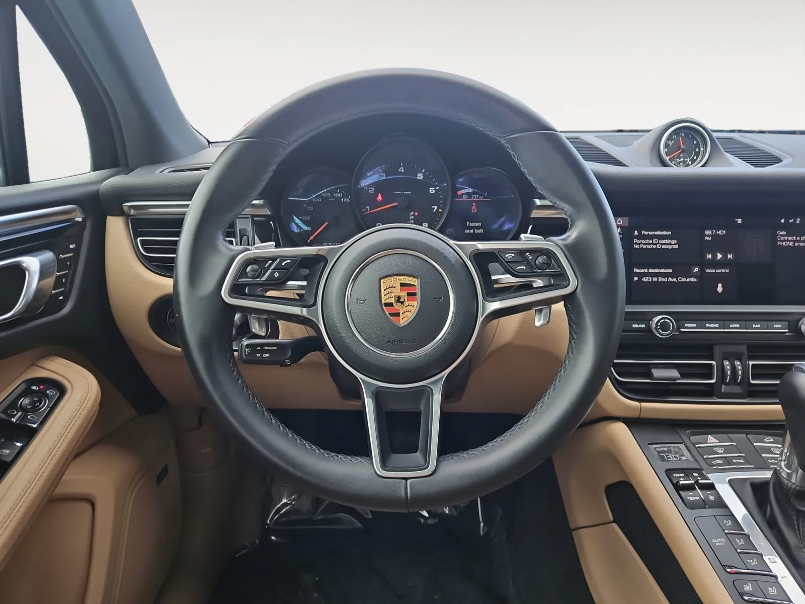 Porsche Macan photo 13