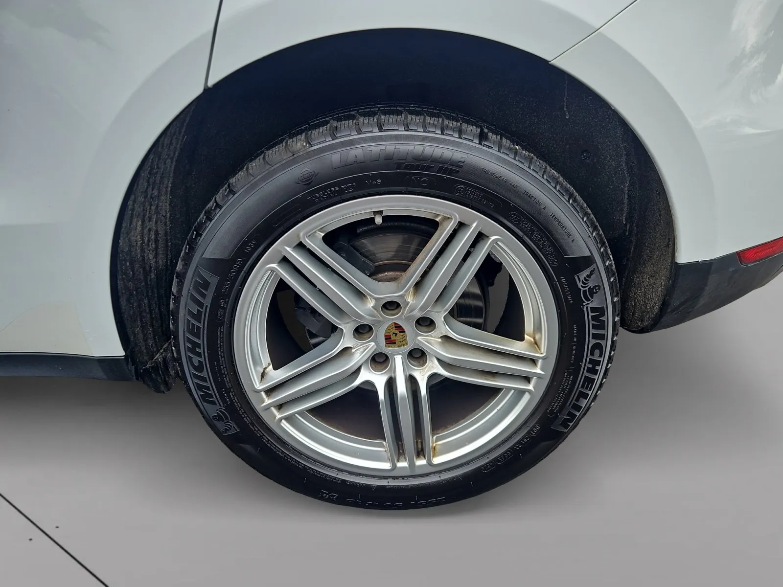 Porsche Macan photo 16