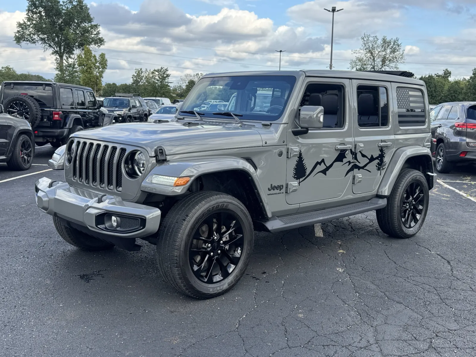 Jeep Wrangler photo 33