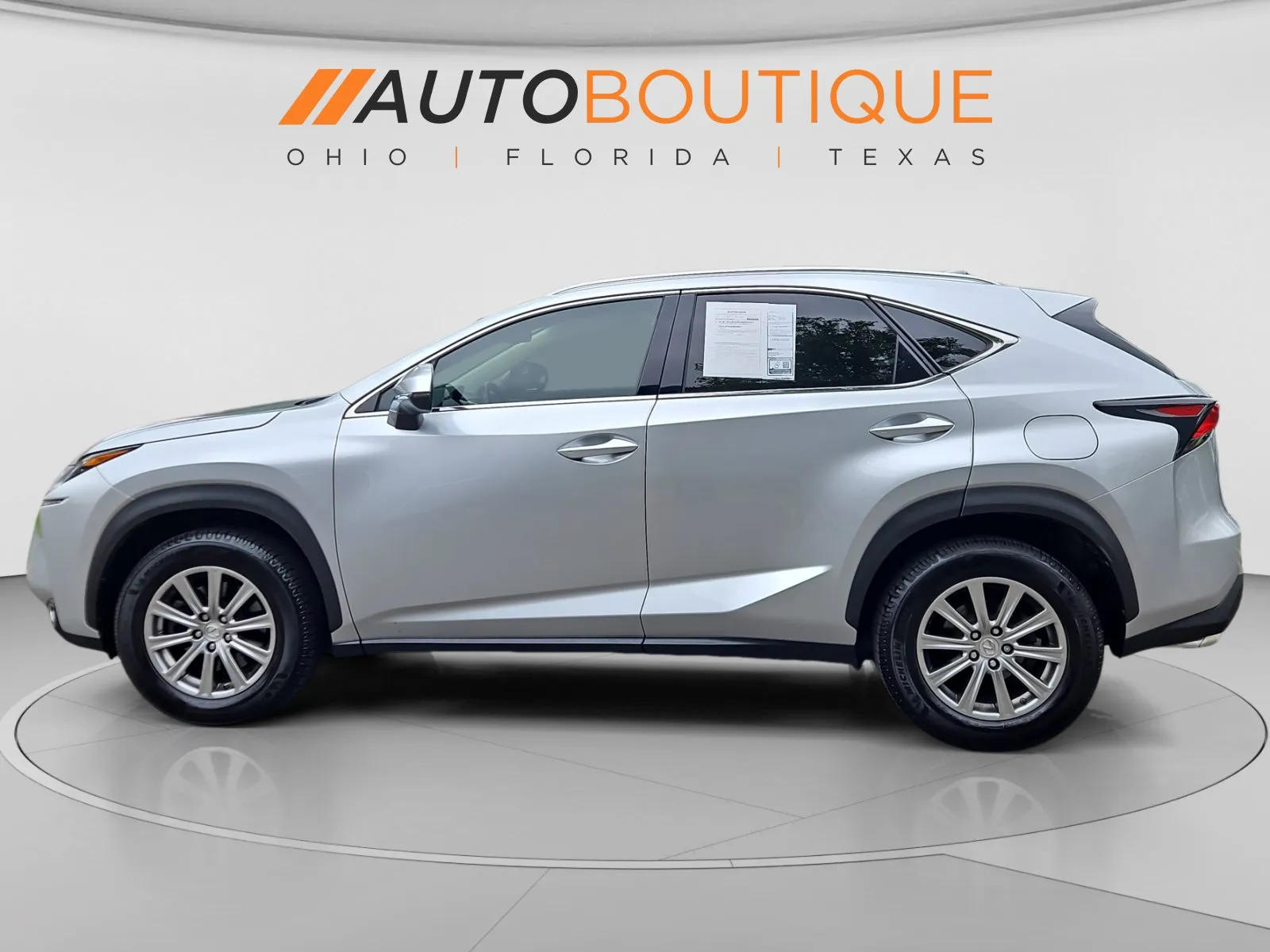Lexus NX photo 2
