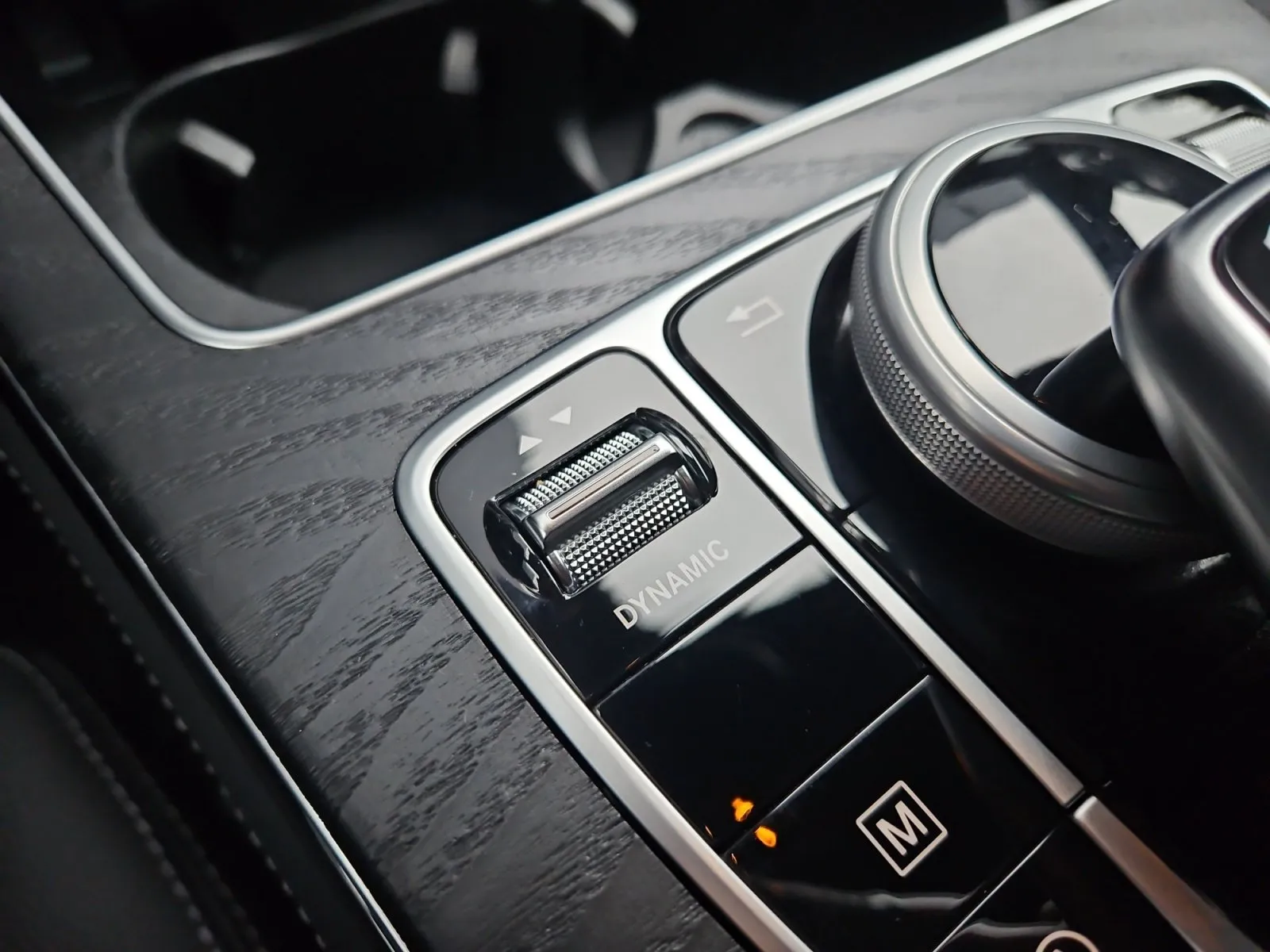 Mercedes-Benz GLC photo 25