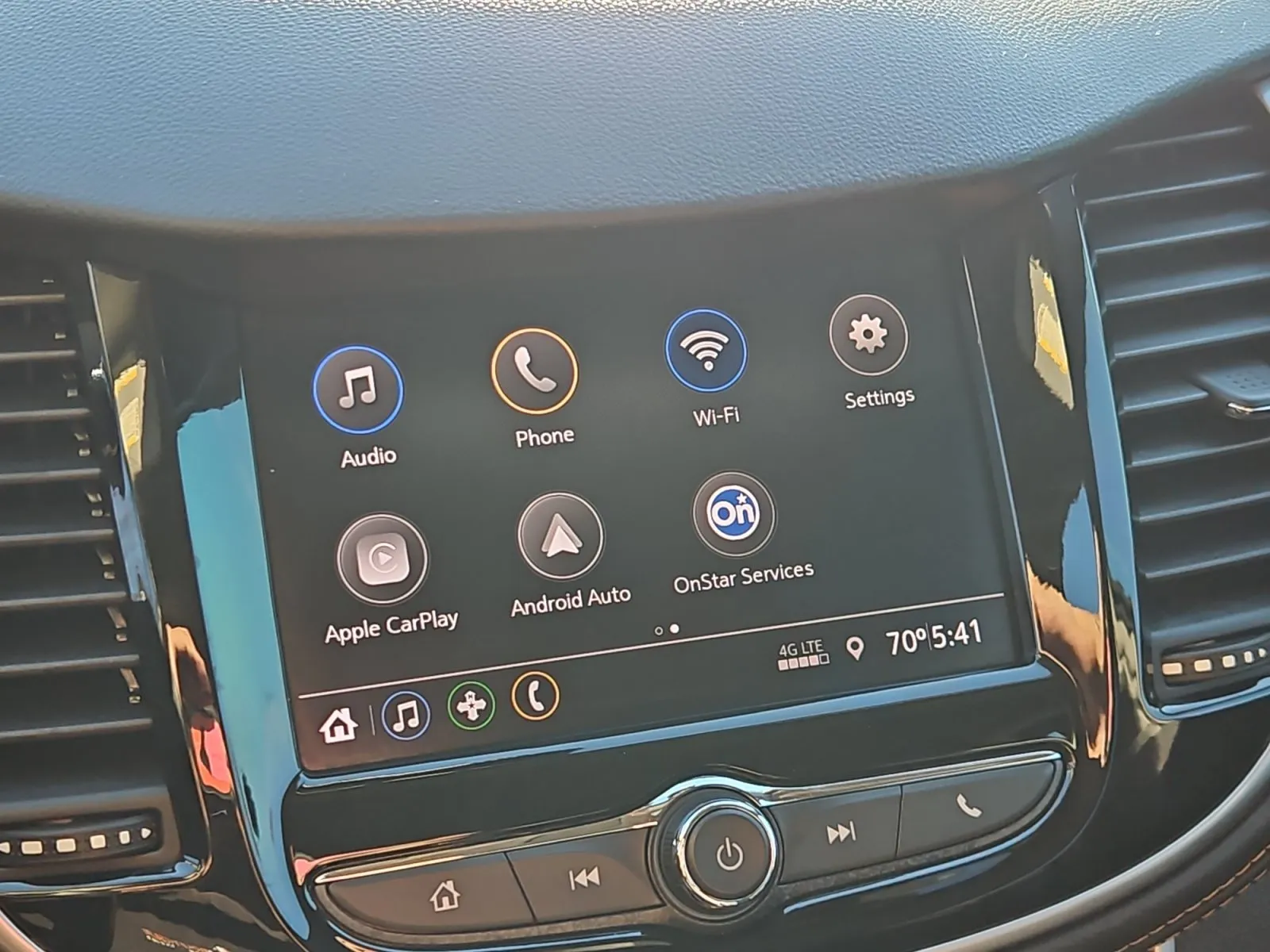 Chevrolet Trax photo 17