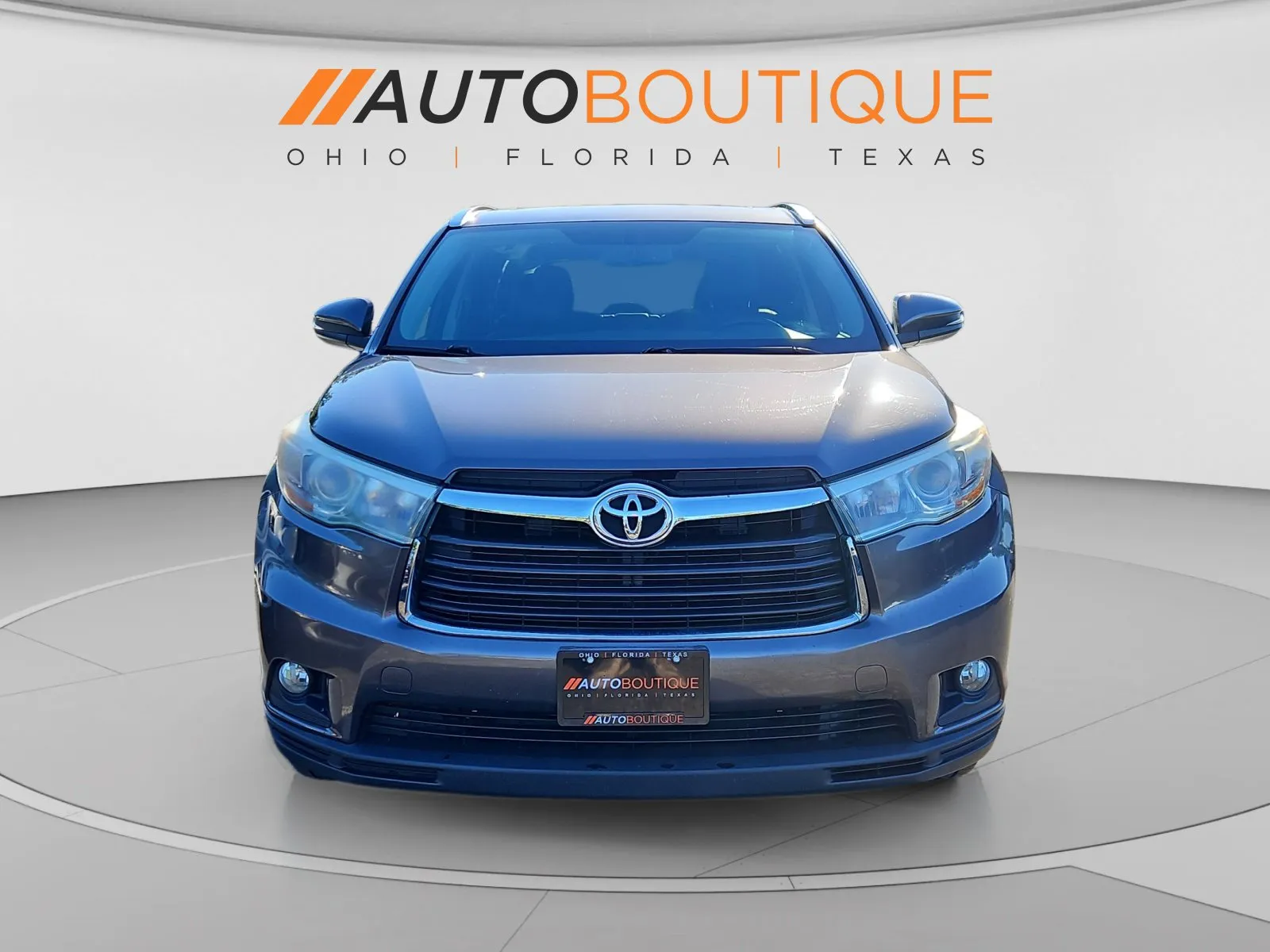 Toyota Highlander photo 9